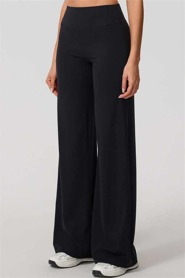 The Nestle Sports Bra Straight Leg Pants 2-Piece Set